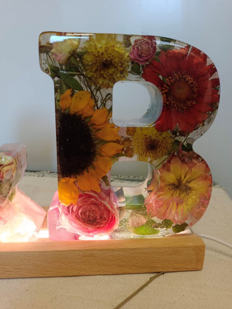 filter: 0; jpegRotation: 90; fileterIntensity: 0.000000; filterMask: 0; module:1facing:0; 
hw-remosaic: 0; 
touch: (-1.0, -1.0); 
modeInfo: ; 
sceneMode: Night; 
cct_value: 0; 
AI_Scene: (-1, -1); 
aec_lux: 0.0; 
hist255: 0.0; 
hist252~255: 0.0; 
hist0~15: 0.0;