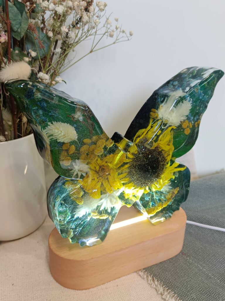 filter: 0; jpegRotation: 90; fileterIntensity: 0.000000; filterMask: 0; module:1facing:0; 
hw-remosaic: 0; 
touch: (0.60625, 0.60625); 
modeInfo: ; 
sceneMode: Night; 
cct_value: 0; 
AI_Scene: (-1, -1); 
aec_lux: 0.0; 
hist255: 0.0; 
hist252~255: 0.0; 
hist0~15: 0.0;