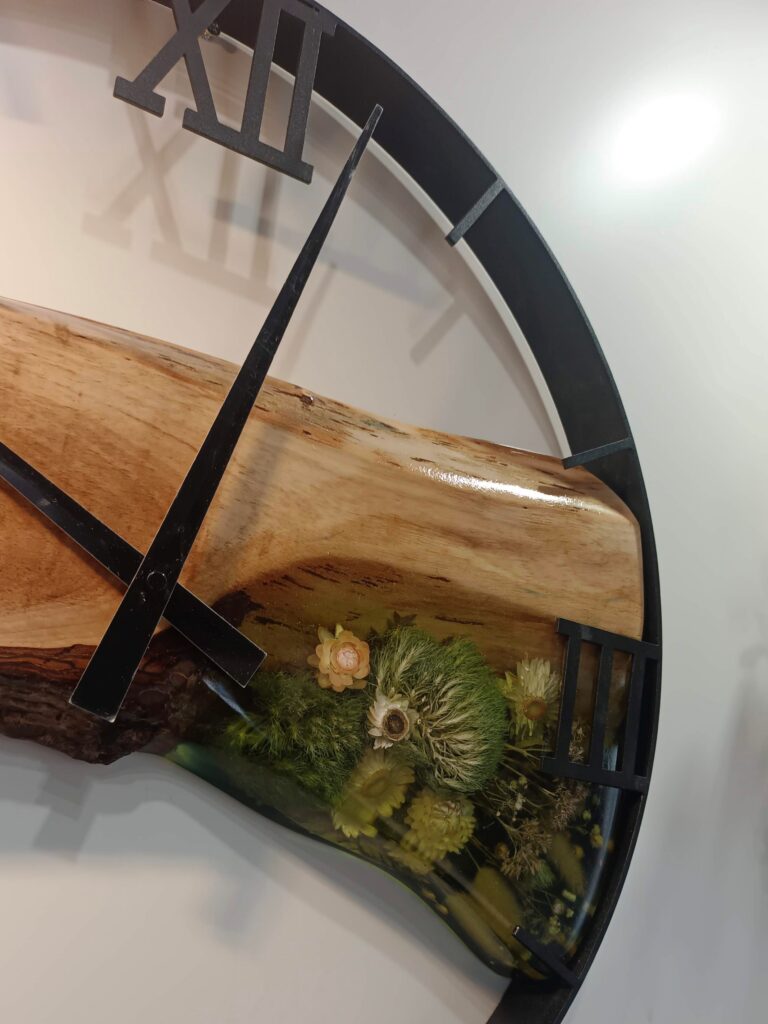 filter: 0; jpegRotation: 90; fileterIntensity: 0.000000; filterMask: 0; module:1facing:0; 
hw-remosaic: 0; 
touch: (0.7208333, 0.7208333); 
modeInfo: ; 
sceneMode: Night; 
cct_value: 0; 
AI_Scene: (-1, -1); 
aec_lux: 0.0; 
hist255: 0.0; 
hist252~255: 0.0; 
hist0~15: 0.0;