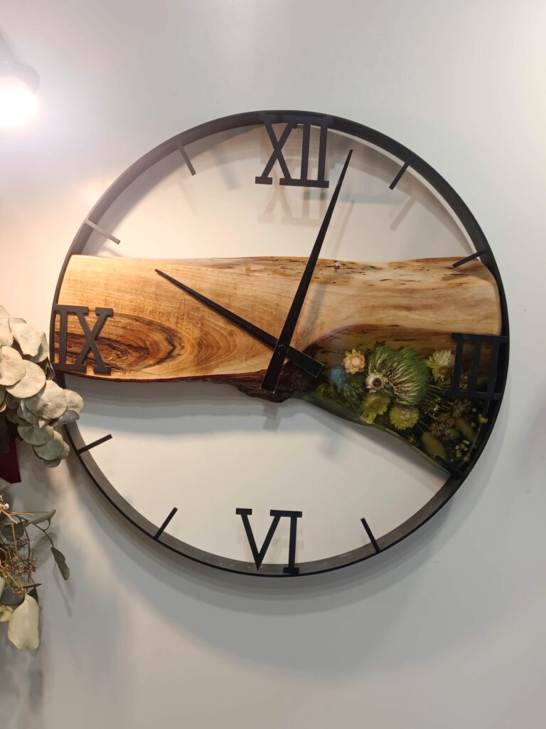 filter: 0; jpegRotation: 90; fileterIntensity: 0.000000; filterMask: 0; module:1facing:0; 
hw-remosaic: 0; 
touch: (0.61388886, 0.61388886); 
modeInfo: ; 
sceneMode: Night; 
cct_value: 0; 
AI_Scene: (-1, -1); 
aec_lux: 0.0; 
hist255: 0.0; 
hist252~255: 0.0; 
hist0~15: 0.0;