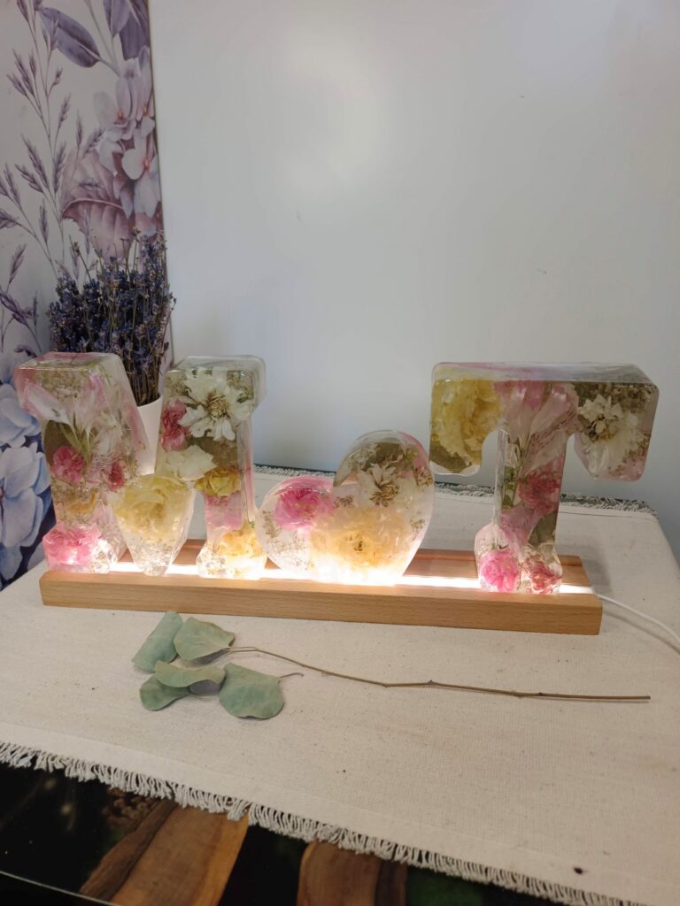 filter: 0; jpegRotation: 90; fileterIntensity: 0.000000; filterMask: 0; module:1facing:0; 
hw-remosaic: 0; 
touch: (-1.0, -1.0); 
modeInfo: ; 
sceneMode: Auto; 
cct_value: 0; 
AI_Scene: (-1, -1); 
aec_lux: 0.0; 
hist255: 0.0; 
hist252~255: 0.0; 
hist0~15: 0.0;