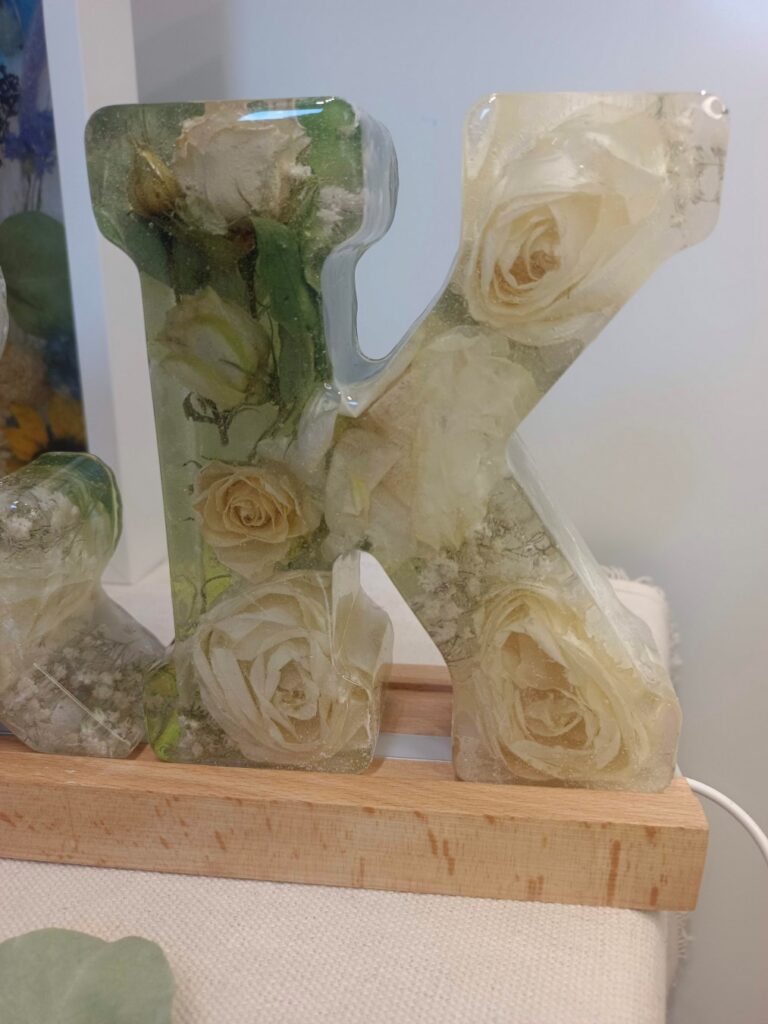 filter: 0; jpegRotation: 90; fileterIntensity: 0.000000; filterMask: 0;